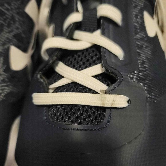 Under Armour Men's Baseball Cleats - Picture 9 of 9